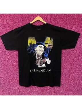 Batman Returns The Penguin Oswald Means Order Graphic T-Shirt XL